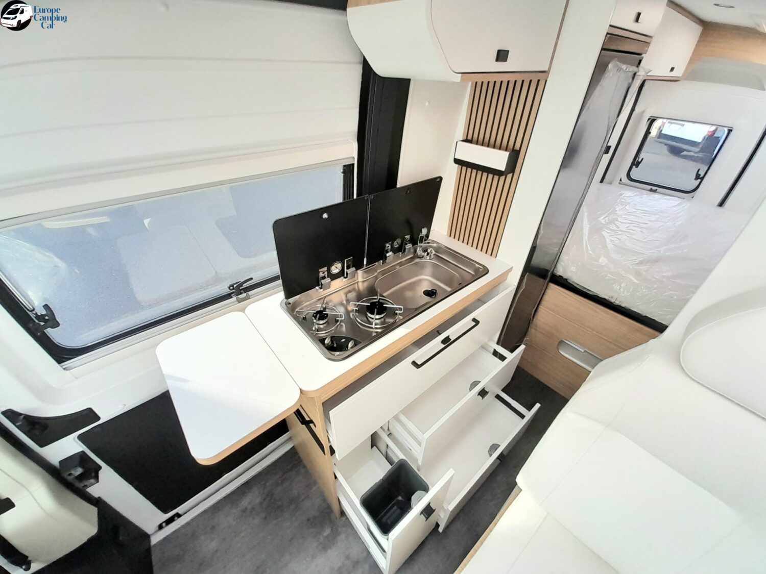 Pilote-V-600-G-Evidence-Socodim-Loisirs-Reze-10-scaled